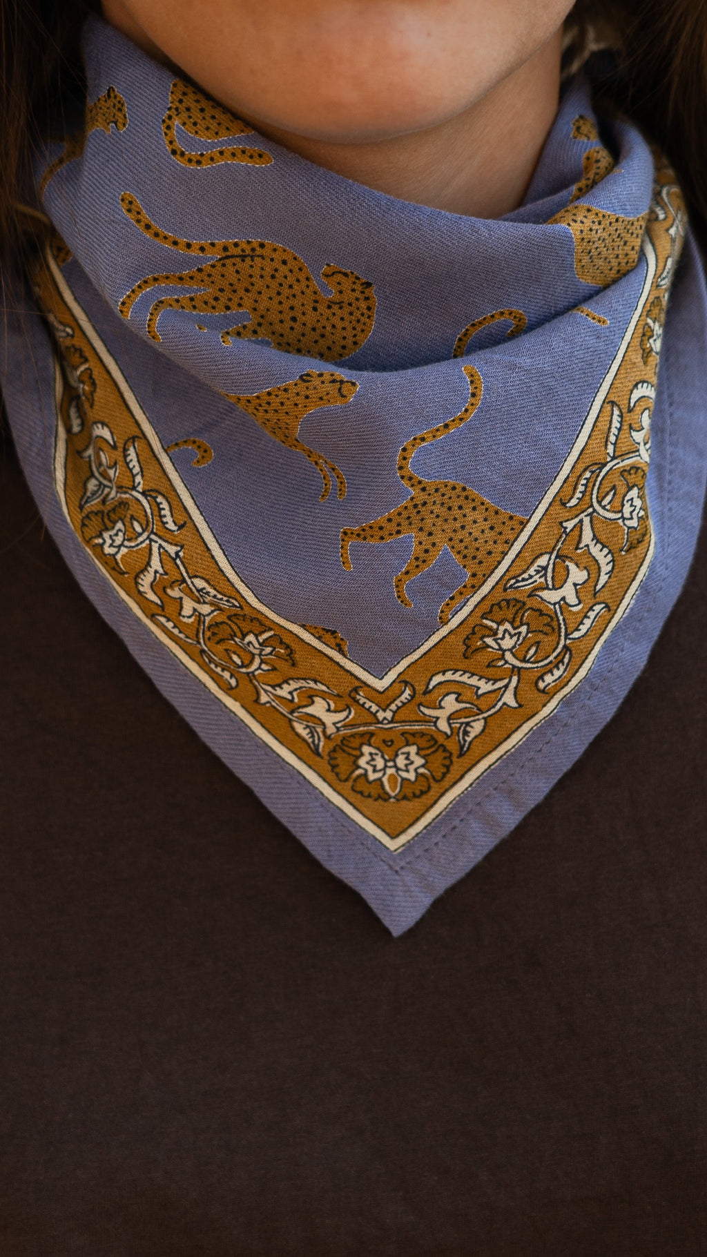 Petit foulard FAUVE Bleu Horizon